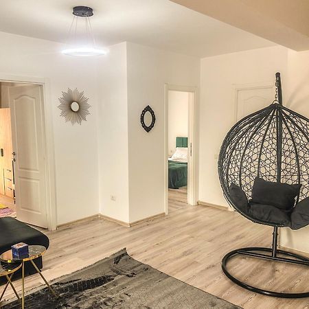 Luxury Bucovina Apartment Gura Humorului Bagian luar foto